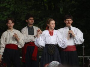 ЧекаFest 2.0 зібрав майже 4 тисячі людей у Львові, щоб вшанувати памʼять Ірини Цибух Фото 12 до: ЧекаFest 2.0 зібрав майже 4 тисячі людей у Львові, щоб вшанувати памʼять Ірини Цибух
