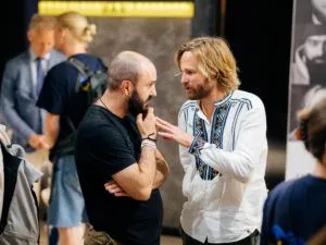 У Києві відбувся показ фільму UNITED24 Media та Repower про героїчну роботу українських військових медиків Фото 4 до: У Києві відбувся показ фільму UNITED24 Media та Repower про героїчну роботу українських військових медиків