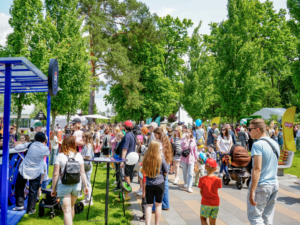Фото 4 до: Благодійний фестиваль Charity Family Day