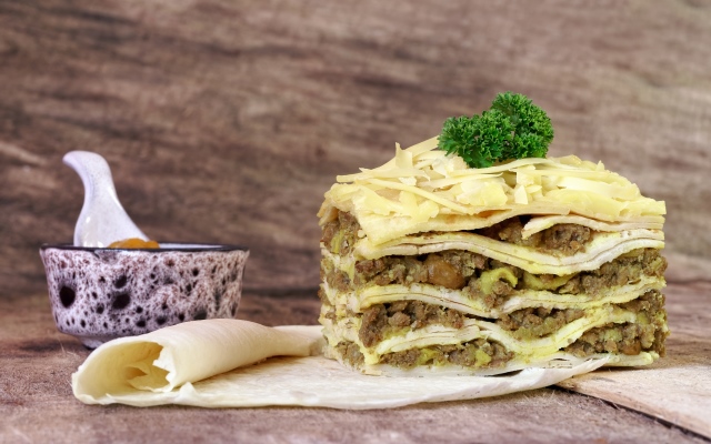 Рецепт млинцевої запіканки від Ектора Хіменеса-Браво iStock-492817271