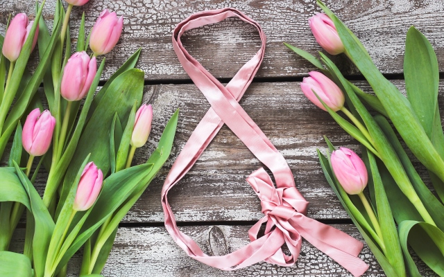 Привітання з 8 березня: коханій, мамі, бабусі, подрузі, сестрі, колезі, вчителю 8 марта