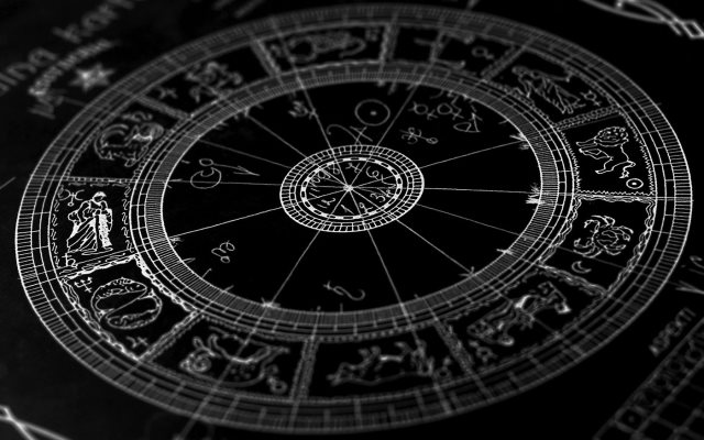 56a8d640d6881_1386572606_horoscope-2014-2