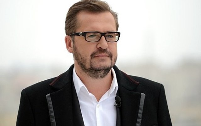 Александр Пономарев: Самое главное в девушке — не внешняя красота, а внутренняя Как узнать о воздушной тревоге и не пропустить ее