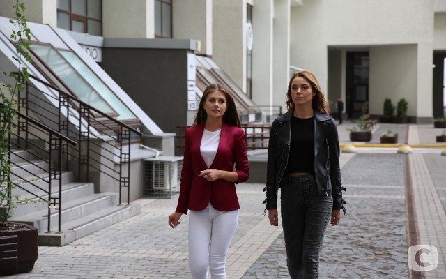 Галя и Настя