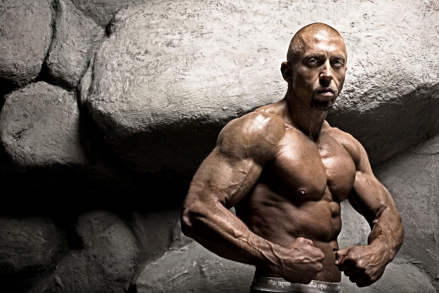Судья «Х-Фактора» Seryoga изменился до неузнаваемости Cейчас самый строгий судья шоу Х-Фактор скорее напоминает статую древнего скандинавского бога, нежели человека.