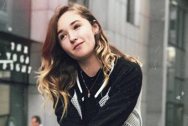 Аня Фещенко: подборка лучших кавер видеоклипов