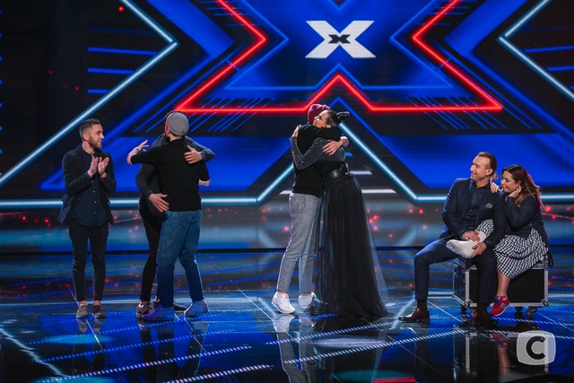 Х-фактор-9: фотодобірка першого прямого ефіру