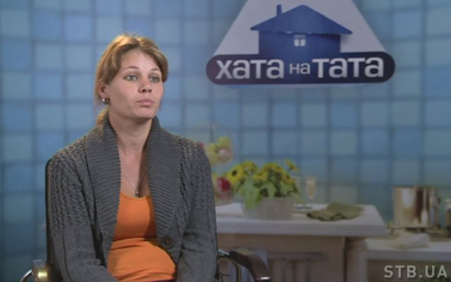 Папа-художник занимается творчеством вместе с женой jEUcESfUW_0 копия