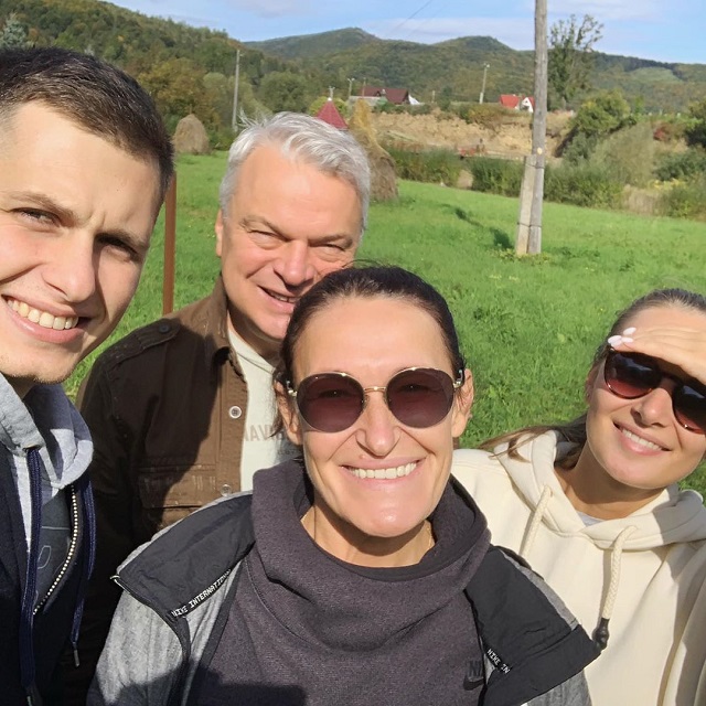 Людмила Шупенюк отдыхала в Карпатах с семьей я соромлюсь свого тіла