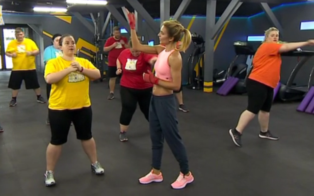 Упражнение для бедер от Марины Узелковой