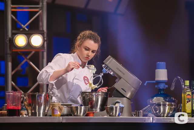 Победительница Мастер Шеф «Подростки на Кулинарном выпускном»: интервью с Настей Кобыляцкой