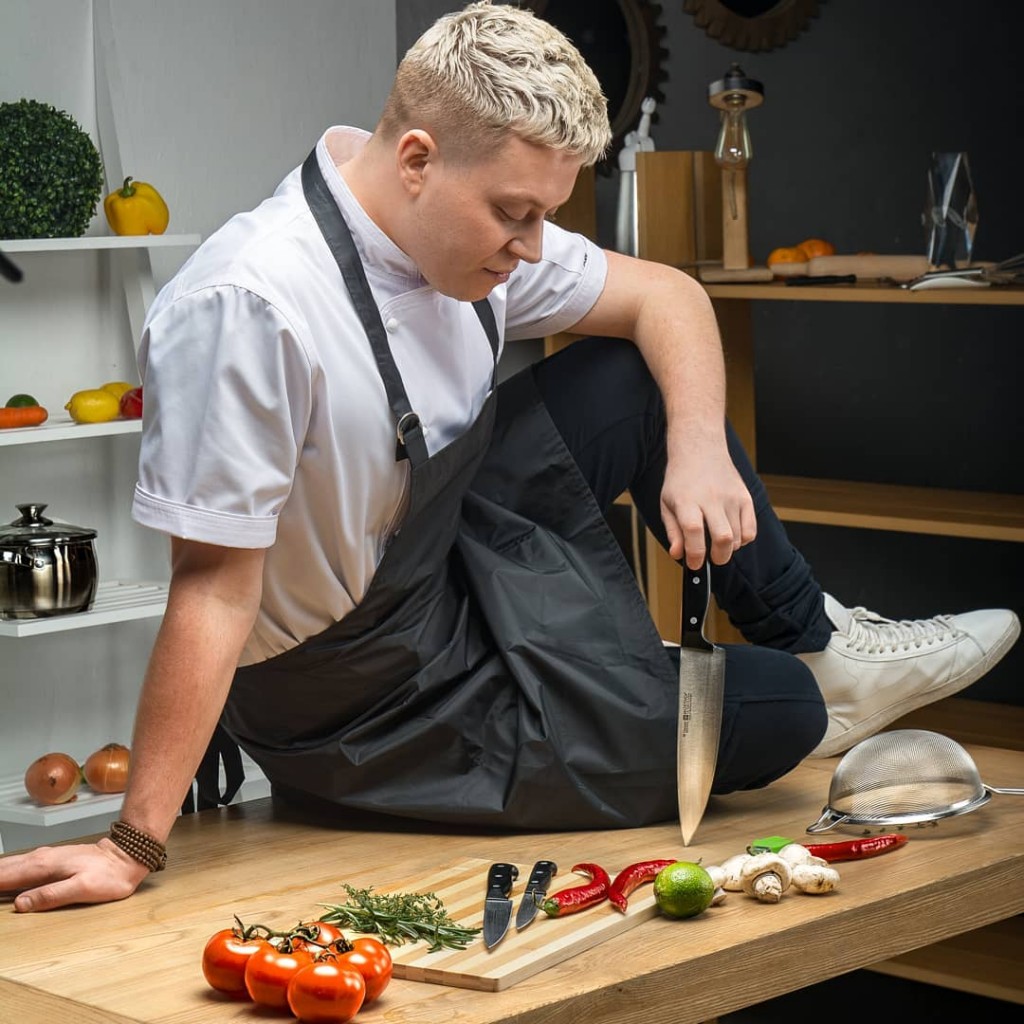 Иван Миланович пополнил ряды студентов Le Cordon Bleu Иван Миланович пополнил ряды студентов Le Cordon Bleu