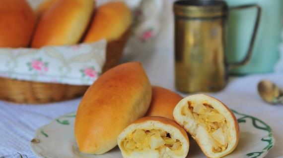 Булочки с овощной начинкой