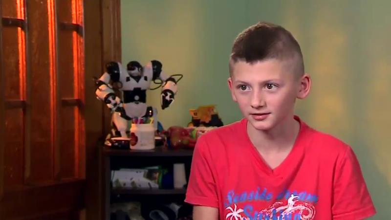 12-летний мальчик решил улучшить рецепт Эктора Хименес-Браво vlcsnap-2017-01-26-12h10m14s112