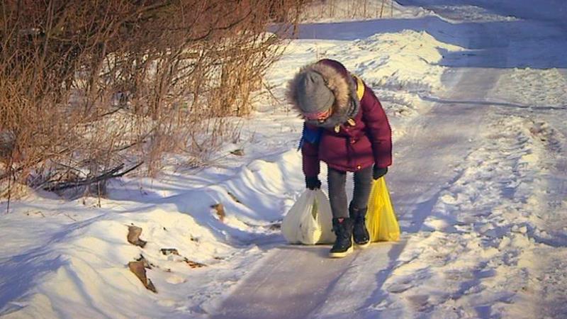 Юные кулинары устроили переполох в селе vlcsnap-2017-02-28-14h41m32s254