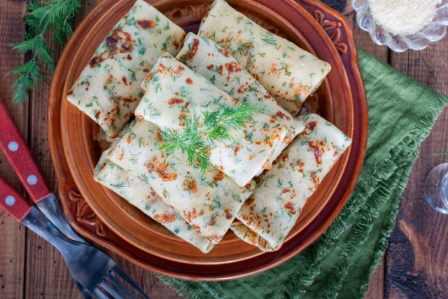 Блинчики с сыром и зеленью