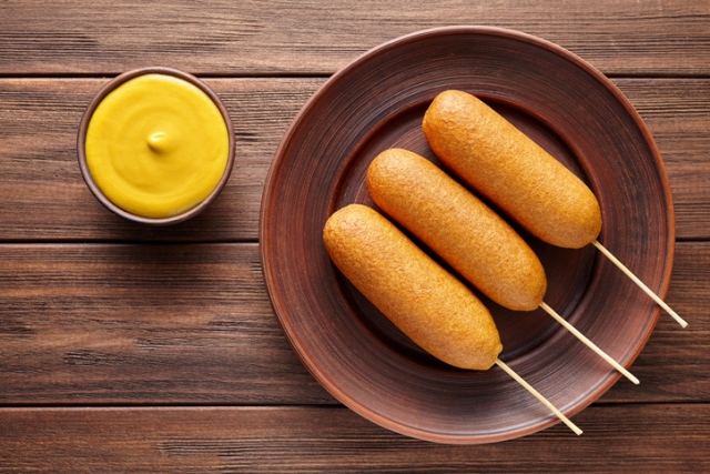 Сосиски в кляре: рецепт