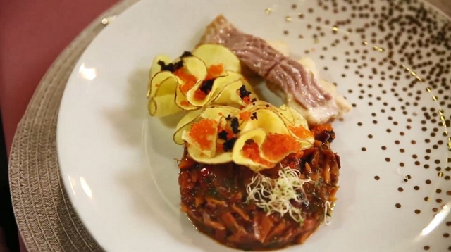 Ð¡Ð¾Ð¼ Ð² ÑÐ¾Ð»ÑÐ½Ð¾Ð¼ Ð¿Ð°Ð½ÑÐ¸ÑÐµ Ñ Ð¾Ð²Ð¾ÑÐ½ÑÐ¼ ÑÐ¾ÑÑÐ¾Ð¼ Ð¸ ÐºÐ°ÑÑÐ¾ÑÐµÐ»ÐµÐ¼ ÑÐµÑÐµÐ¿Ñ