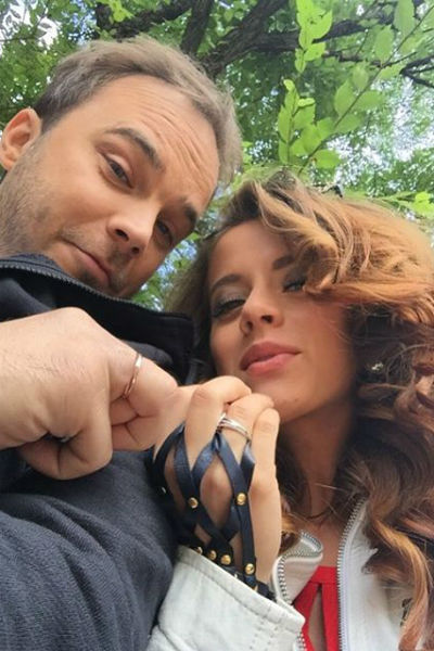 Андрей Чадов выложил интимное селфи в Instagram 400x600_0xd42ee430_6966784541442246145