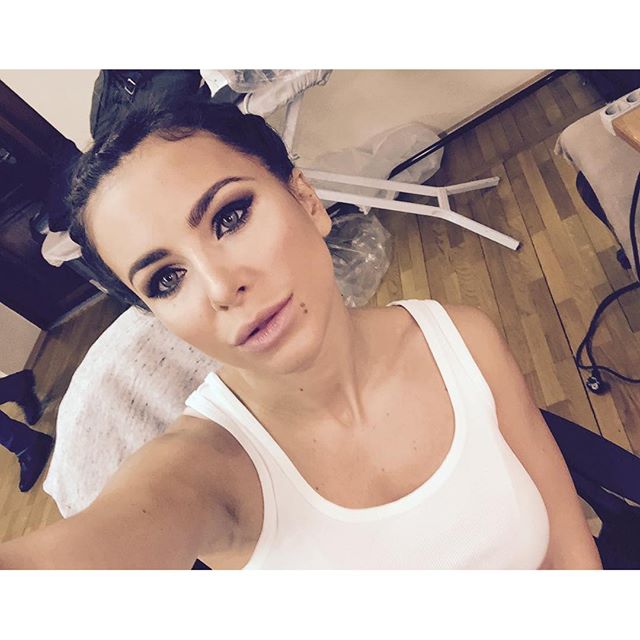 Ани Лорак решилась на короткую стрижку 10499104_972581496119157_1215705399_n