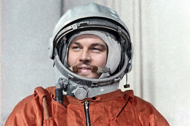 Ди Каприо перевоплотился в Ленина, Брежнева и других исторических деятелей (ФОТО) 1c7d81acaa297978f6499ef1d567bb60_fitted_630x5000