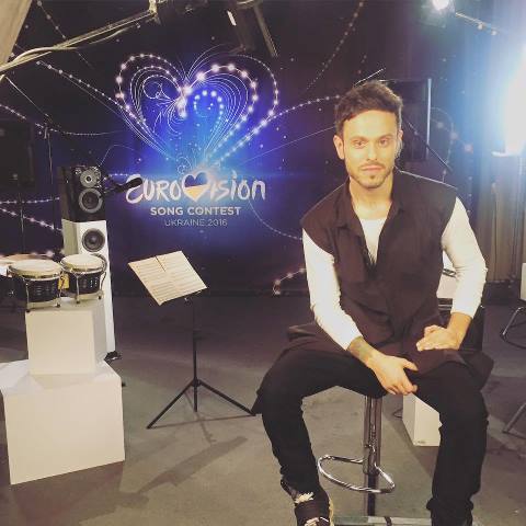 SunSay признался, что не делит своих поклонников по национальности 12645206_1112000368840321_2412119310670380436_n