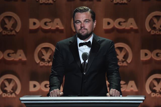 Ди Каприо может лишиться «Оскара» из-за глупой выходки друга onstage at the 68th Annual Directors Guild Of America Awards at the Hyatt Regency Century Plaza on February 6, 2016 in Los Angeles, California.