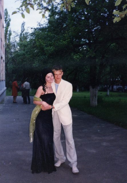 Регина Тодоренко, SunSay и другие звезды показали фото с выпускного вечера purpur001