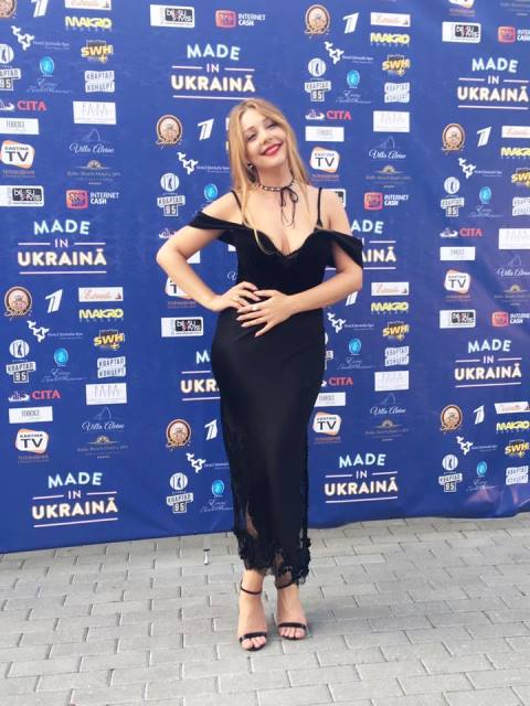 Тина Кароль спустя 10 лет снова исполнила «I feel good» в Юрмале (ВИДЕО) 13729172_1239911332686763_827370857704028871_n