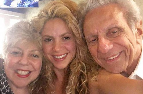 20160907_shakira_post