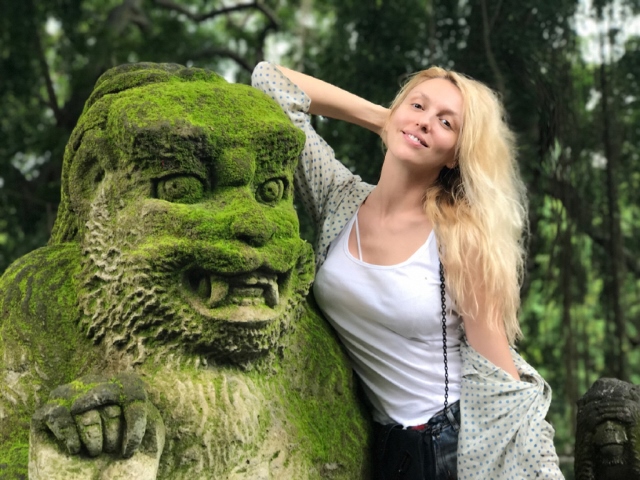 Оля Полякова_1