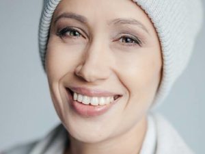 Как отучить ребенка грызть ногти?
