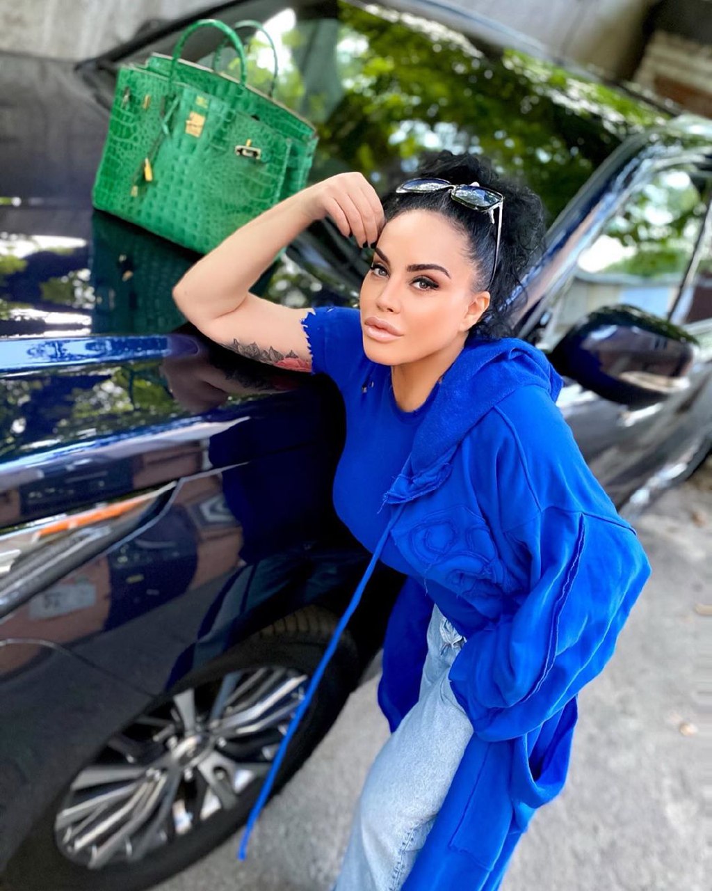 Оксана Байрак смело прыгнула в бассейн: Вода — моя стихия Оксана Байрак смело прыгнула в бассейн: Вода — моя стихия