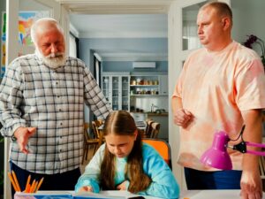 Серіал ЖК Сімейки 2024: дивитися онлайн всі серії